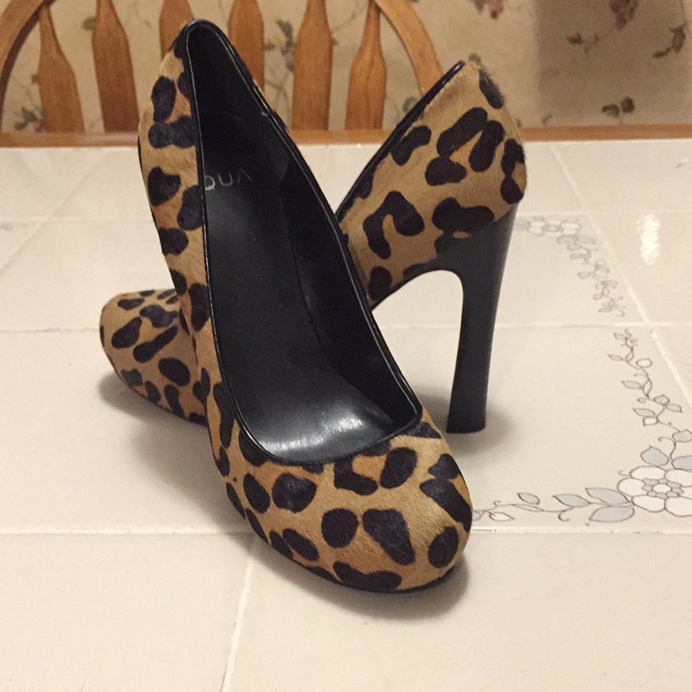 Woman’s shoes